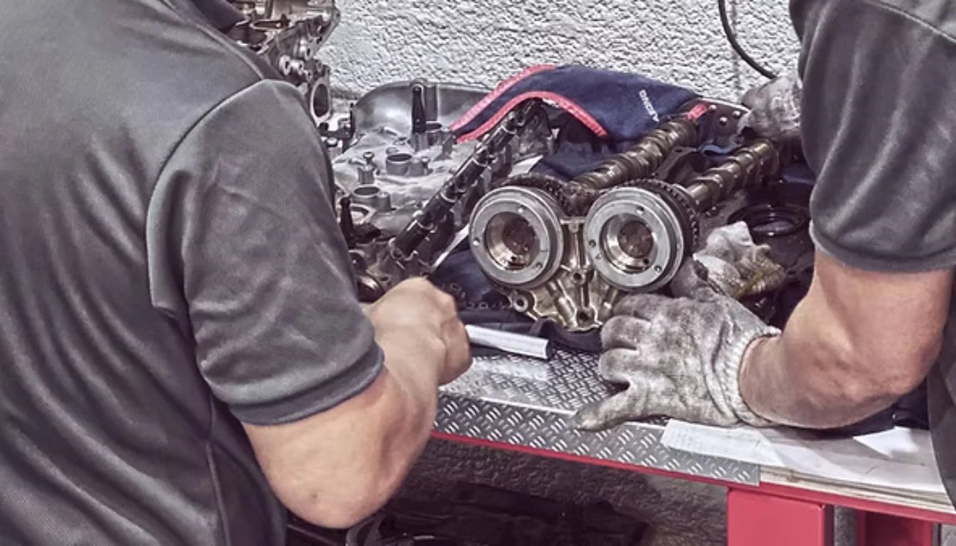 Engine Repair Dubai | Mobile Car Care Dubai – Al Satwa